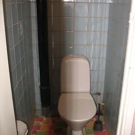 Apartament Frendlen Papiniidu