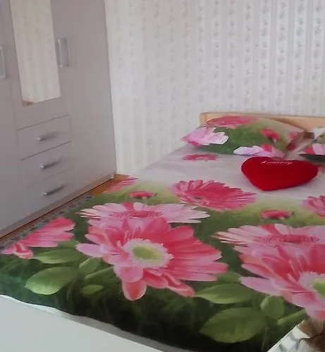 Frendlen Papiniidu Apartment *